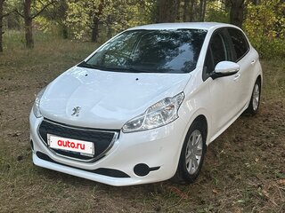 2013 Peugeot 208 I, белый, 920000 рублей, вид 1