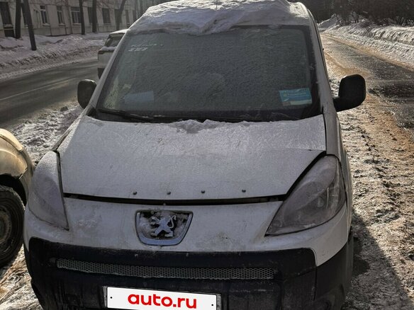 2011 Peugeot Partner, белый, 310000 рублей