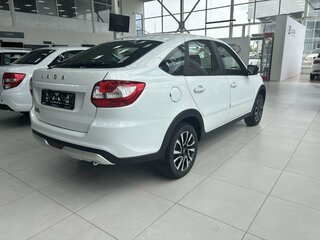 2026 Lada (ВАЗ) Granta Active Cross I Рестайлинг, белый, 1391000 рублей, вид 4