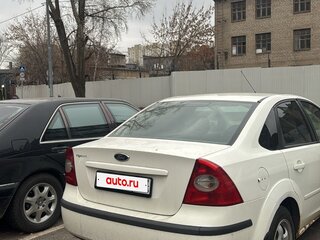 2006 Ford Focus II, белый, 349000 рублей, вид 2