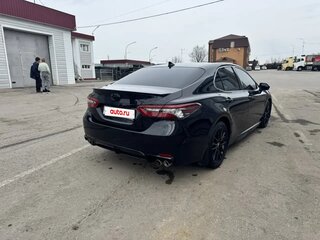 2022 Toyota Camry VIII (XV70) Рестайлинг, чёрный, 3700000 рублей, вид 5