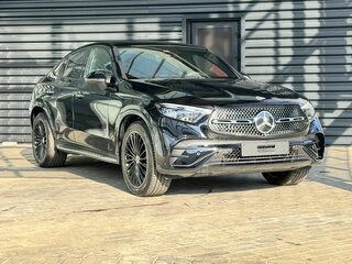 2026 Mercedes-Benz GLC Coupe 300 II (C254), чёрный, 10690000 рублей, вид 3