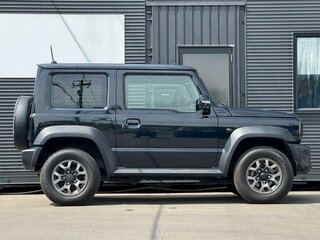 2023 Suzuki Jimny Sierra IV, чёрный, 1593000 рублей, вид 4