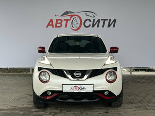 2017 Nissan Juke I Рестайлинг, белый, 1495000 рублей, вид 2