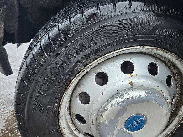 2013 Ford Transit, белый, 1320000 рублей - вид 3