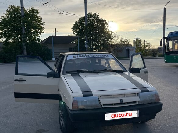 1988 Lada (ВАЗ) 2109, бежевый, 180000 рублей