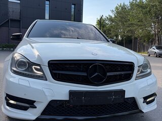 2011 Mercedes-Benz C-Класс 300 III (W204) Рестайлинг, белый, 1999999 рублей, вид 2