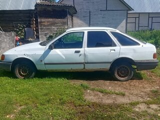 1989 Ford Sierra I Рестайлинг, белый, 30000 рублей, вид 4