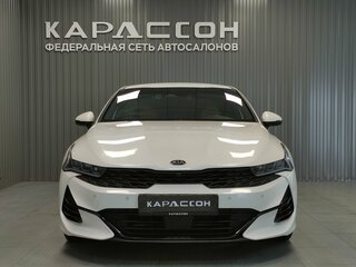 2020 Kia K5 III, белый, 2360000 рублей, вид 3