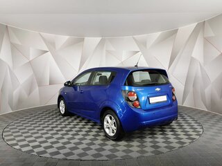 2014 Chevrolet Aveo II, синий, 555000 рублей, вид 4