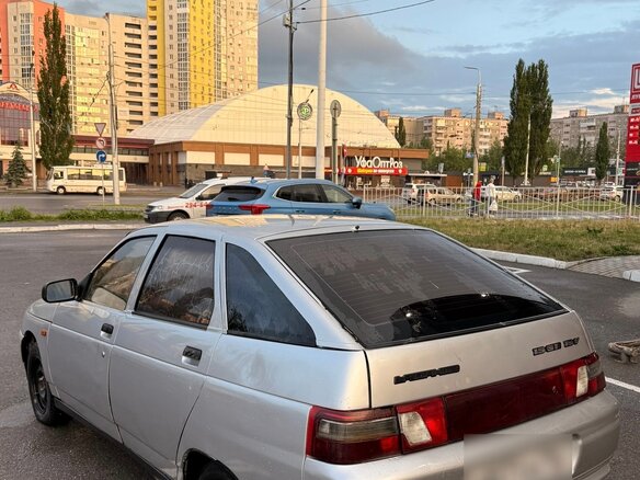 2004 Lada (ВАЗ) 2112, серебристый - вид 2