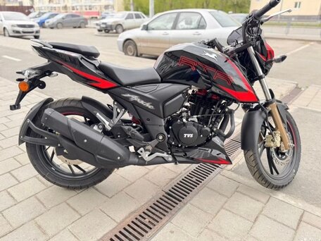 2024 TVS Apache, чёрный, 200000 рублей, вид 2
