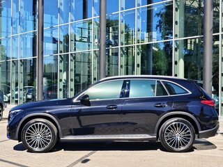 2023 Mercedes-Benz GLC 300 II (X254), чёрный, 7250000 рублей, вид 3