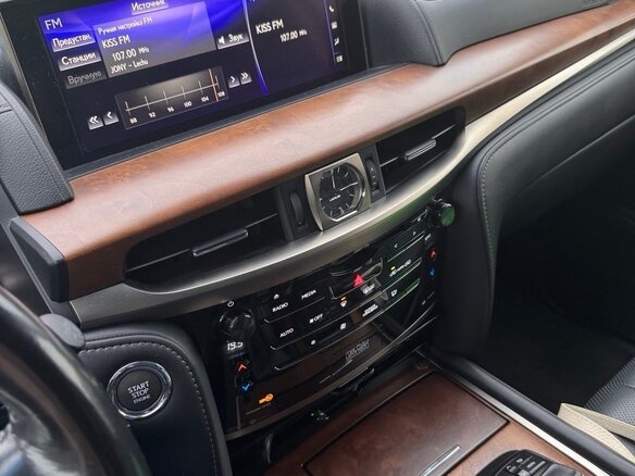 2015 Lexus LX 570 III Рестайлинг 2, серый, 7600000 рублей - вид 12