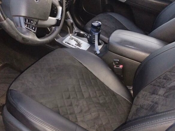 2010 Kia Sorento II, чёрный - вид 9