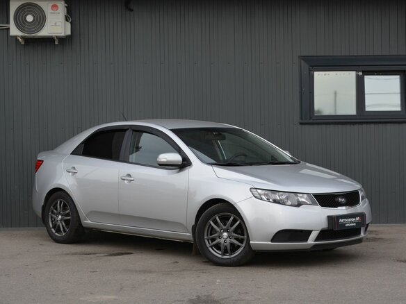 2009 Kia Cerato 5-speed II, серебристый, 849999 рублей - вид 3