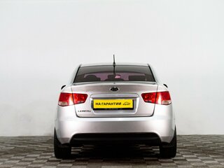 2009 Kia Cerato 4-speed II, серебристый, 799000 рублей, вид 5
