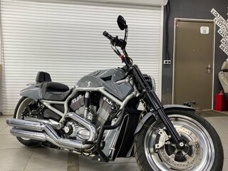 2007 Harley-Davidson V-Rod, серый, 1399000 рублей, вид 2