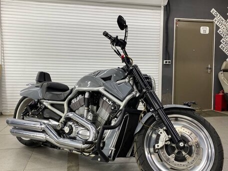 2007 Harley-Davidson V-Rod, серый, 1399000 рублей, вид 2