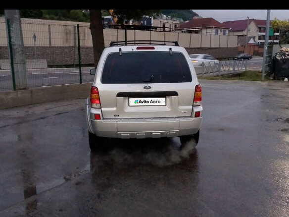 2005 Ford Maverick III, серебристый, 450000 рублей - вид 1