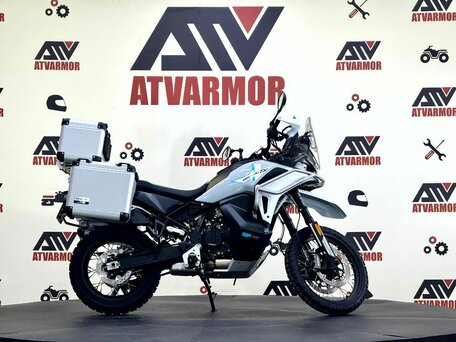 2026 CFMoto 1000MT-X Touring (ABS), серый, 1278900 рублей, вид 5
