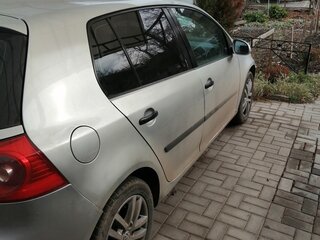 2004 Volkswagen Golf V, серебристый, 480000 рублей, вид 2