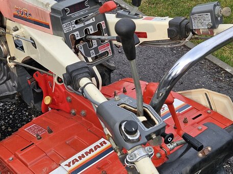 2000 Yanmar F-15, красный, 250000 рублей, вид 3