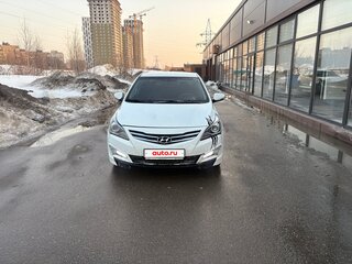 2016 Hyundai Solaris I Рестайлинг, белый, 650000 рублей, вид 3