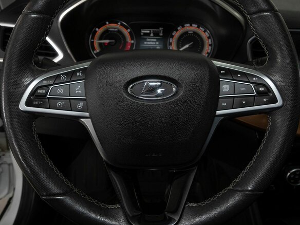 2023 Lada (ВАЗ) Vesta Cross I Рестайлинг (NG), белый, 1194000 рублей - вид 8