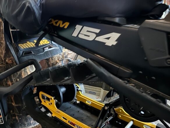 2013 BRP Ski-Doo Summit 800, жёлтый, 1100000 рублей - вид 3