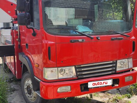 2009 Hyundai HD, красный, 7200000 рублей, вид 1