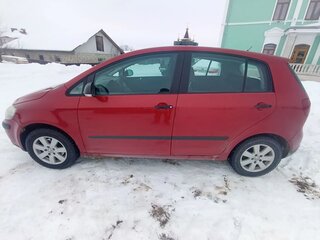 2008 Volkswagen Golf Plus I, красный, 400000 рублей, вид 4