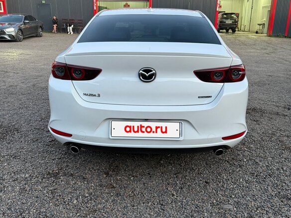2020 Mazda 3 IV (BP), белый - вид 9
