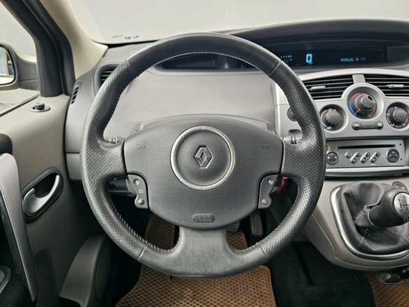 2009 Renault Scenic II Рестайлинг, бежевый - вид 16