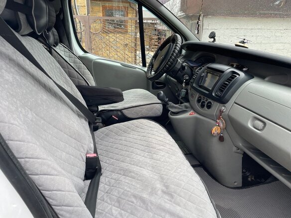 2007 Renault Trafic II Рестайлинг, белый, 1500000 рублей - вид 4