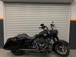 2025 Harley-Davidson Road King Special, чёрный, 3490000 рублей, вид 3