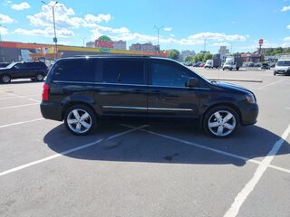 2011 Chrysler Town & Country V Рестайлинг, чёрный, 1500000 рублей, вид 5