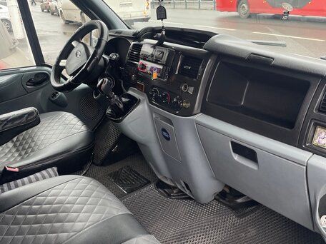 2013 Ford Transit, белый, 999999 рублей, вид 1