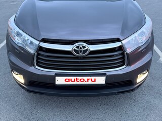 2014 Toyota Highlander III (XU50), серый, 3050000 рублей, вид 2