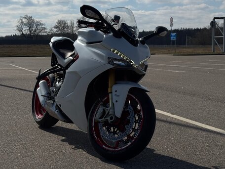 2019 Ducati Supersport, белый, 799000 рублей, вид 4