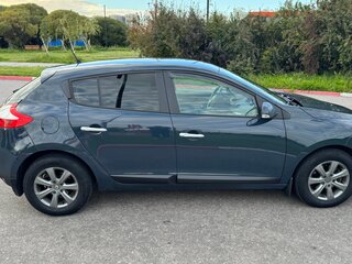 2013 Renault Megane III Рестайлинг, голубой, 880000 рублей, вид 3