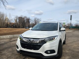2021 Honda Vezel I Рестайлинг, белый, 1495000 рублей, вид 2