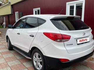 2013 Hyundai ix35 I, белый, 1030000 рублей, вид 3