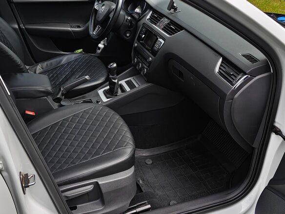 2016 Skoda Octavia III (A7), белый - вид 10