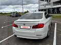 2010 BMW 5 серии 528i VI (F10/F11/F07), белый, 1450000 рублей - вид 2
