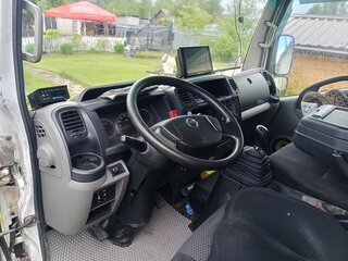 2015 Nissan Cabstar, белый, 1250000 рублей, вид 2