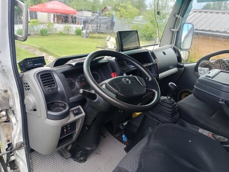 2015 Nissan Cabstar, белый, 1250000 рублей, вид 2