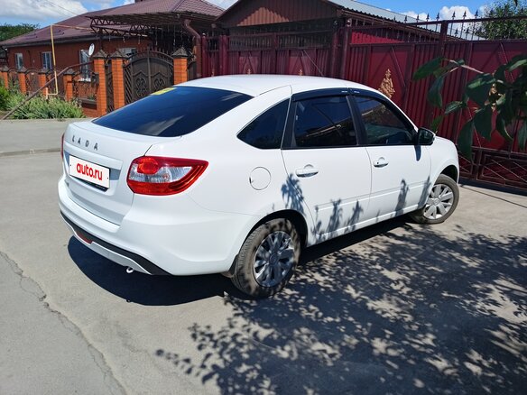 2023 Lada (ВАЗ) Granta I Рестайлинг, белый, 770000 рублей - вид 3