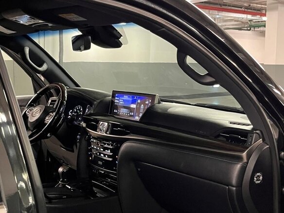 2016 Lexus LX 570 III Рестайлинг 2, чёрный, 6000000 рублей - вид 19
