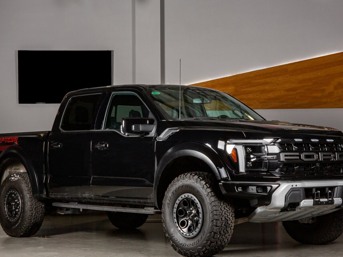 Открыть фотографии: Ford F-150 XIV Рестайлинг